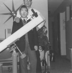 01 Xmas 1960 with my first scope. Edmund 4.25-inch Newtonian